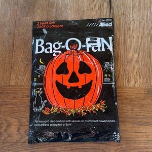 VINTAGE BAG O FUN 3 FEET TALL JACK-O-LANTERN LEAVES